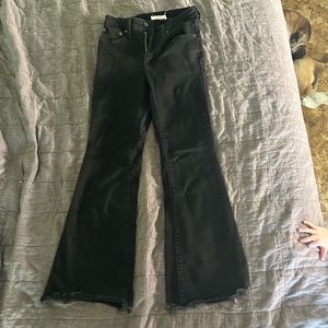 Black Levi’s 726 Flare